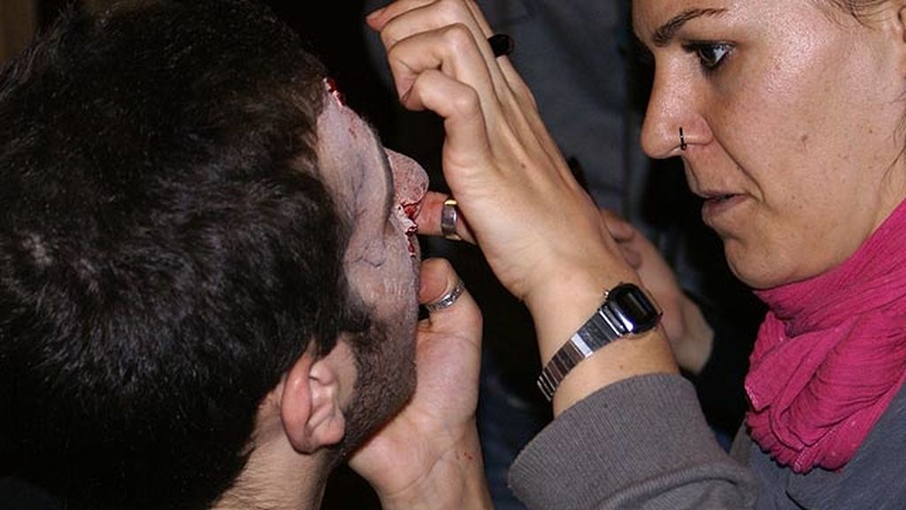 Paco León y David Castillo, caracterizados de muertos vivientes en el capítulo 200