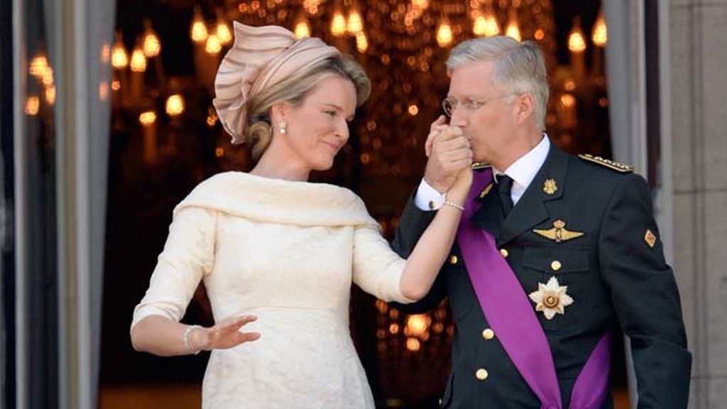 Felipe I se proclama rey de los belgas