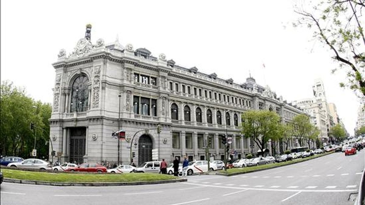 Vista de la fachada del Banco de España, que esta semana publica los datos de morosidad de mayo. EFE/Archivo