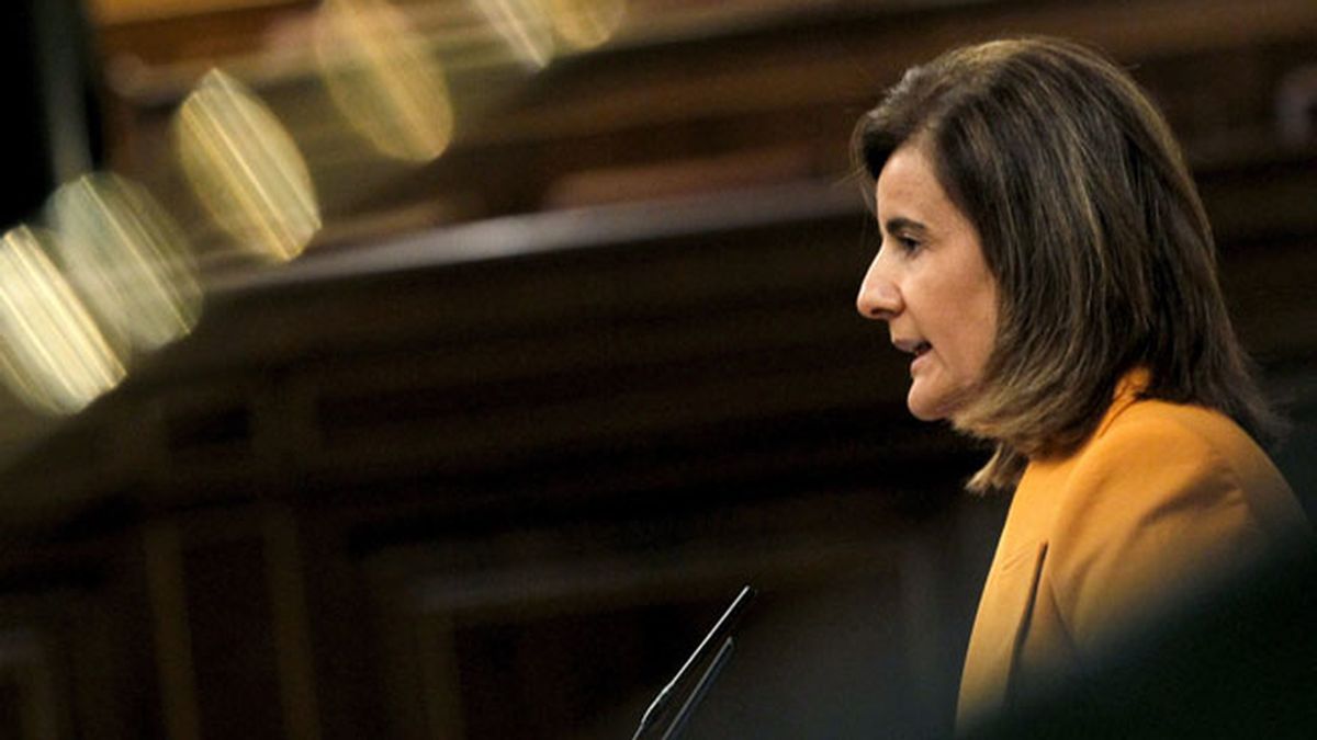 Báñez: El decreto de pensiones servirá para que "no se deteriore el sistema"