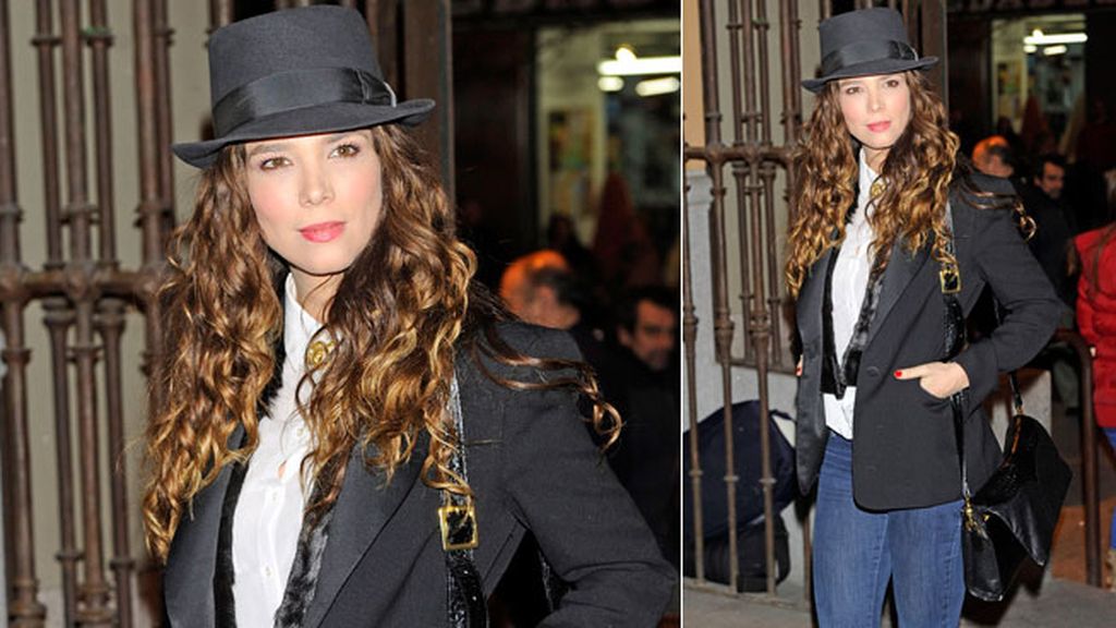 También asistió Juana Acosta al funeral