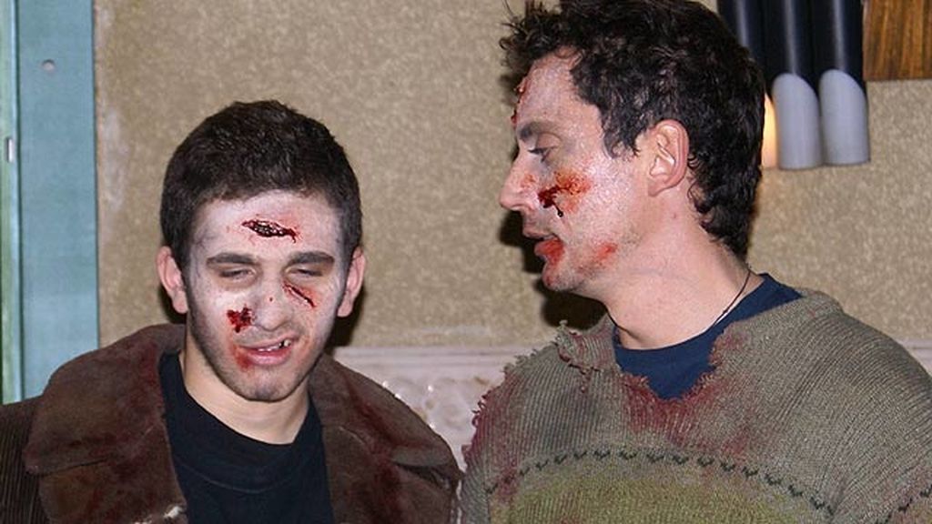 Paco León y David Castillo, caracterizados de muertos vivientes en el capítulo 200