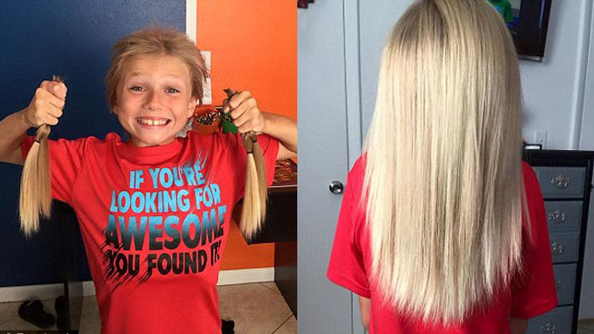 Un niño de 8 años deja crecer su pelo para donarlo a enfermos de cáncer infantil