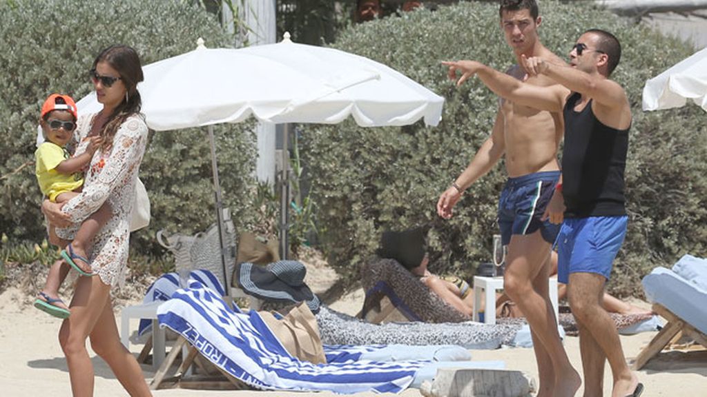 Cristiano Ronaldo,Irina Shayk,vacaciones,Saint-Tropez