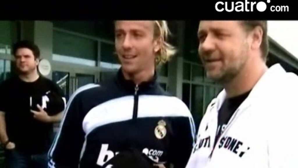 La visita sorpresa de Russell Crowe al equipo merengue