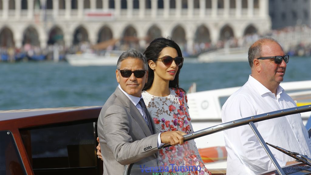 George Clooney y Amal Alamuddin en Venecia