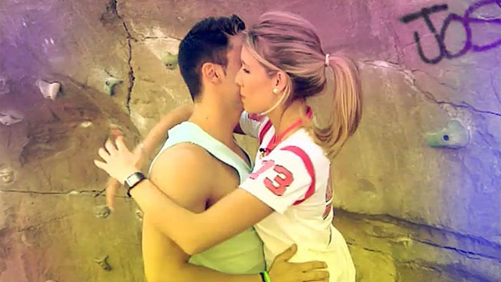 Zaida le pide a Noel que cierre el casting