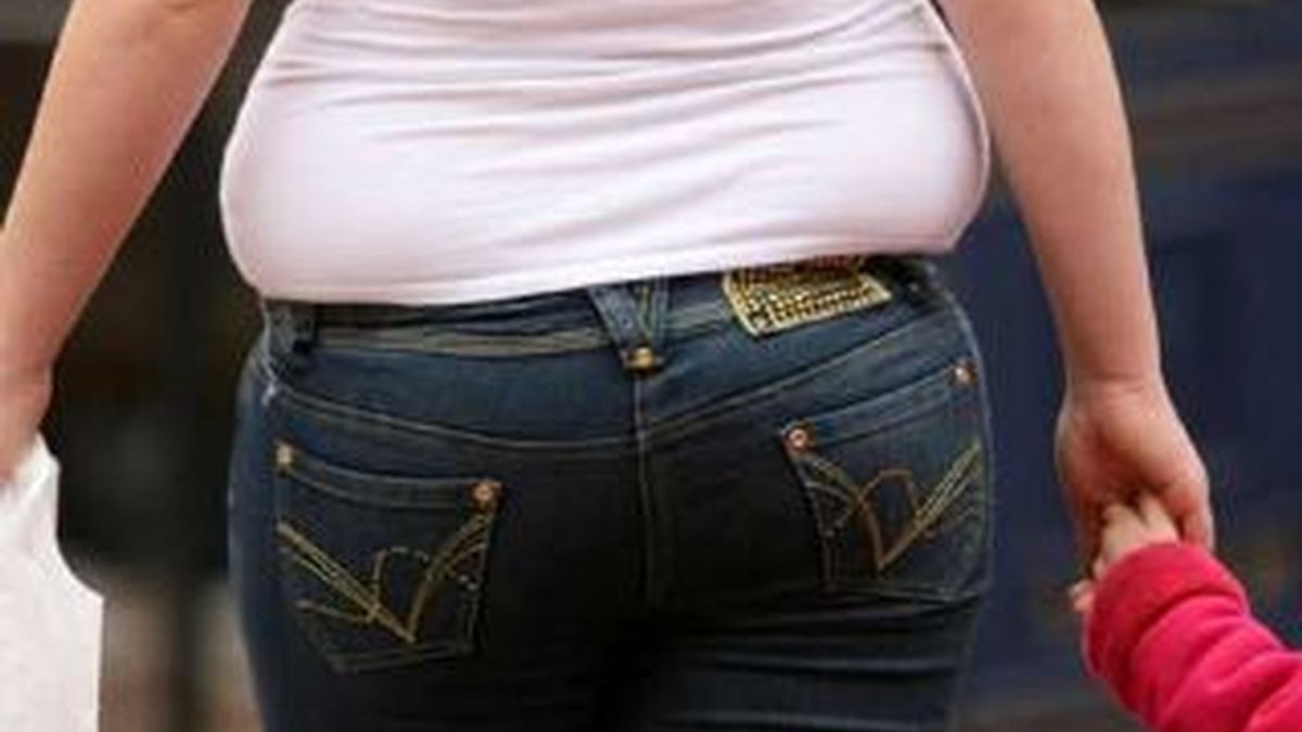 La obesidad en la adolescencia está vinculada a los riesgos de padecer esclerosis múltiple.