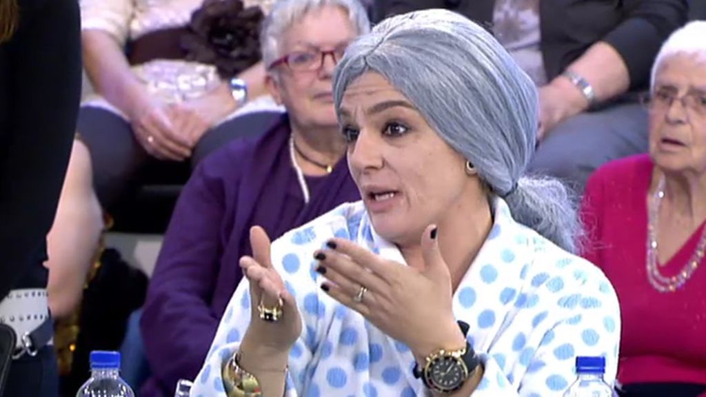 El plató de 'Sálvame' se convierte en un geriátrico
