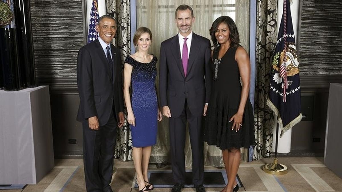 Los reyes posan junto al matrimonio Obama en la sede de la ONU