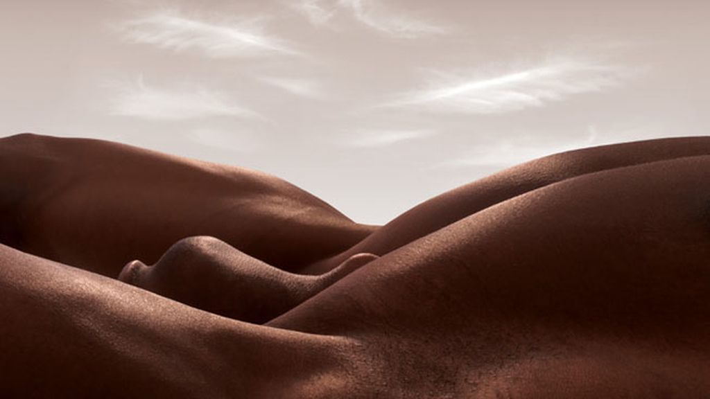 'Bodyscapes': Un impresionante paisaje de cuerpos humanos