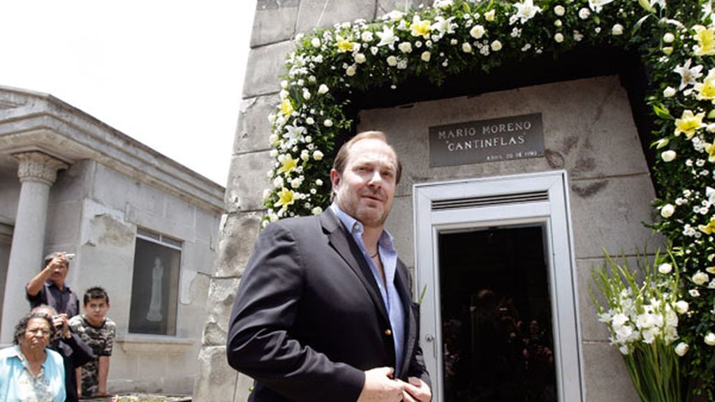 El hijo de Cantinflas homenajea a su padre