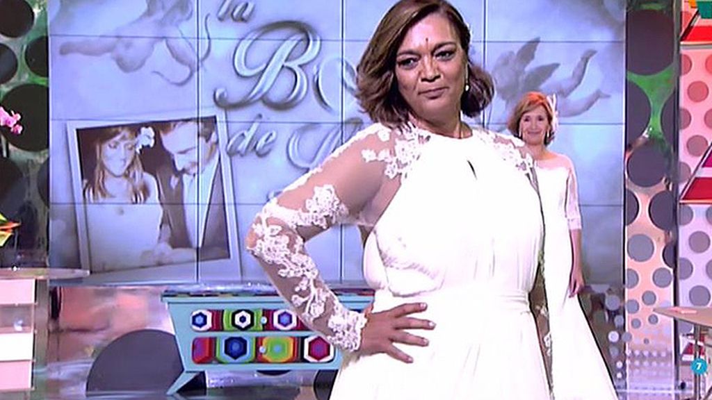 La colaboradora ha escogido entre seis vestidos