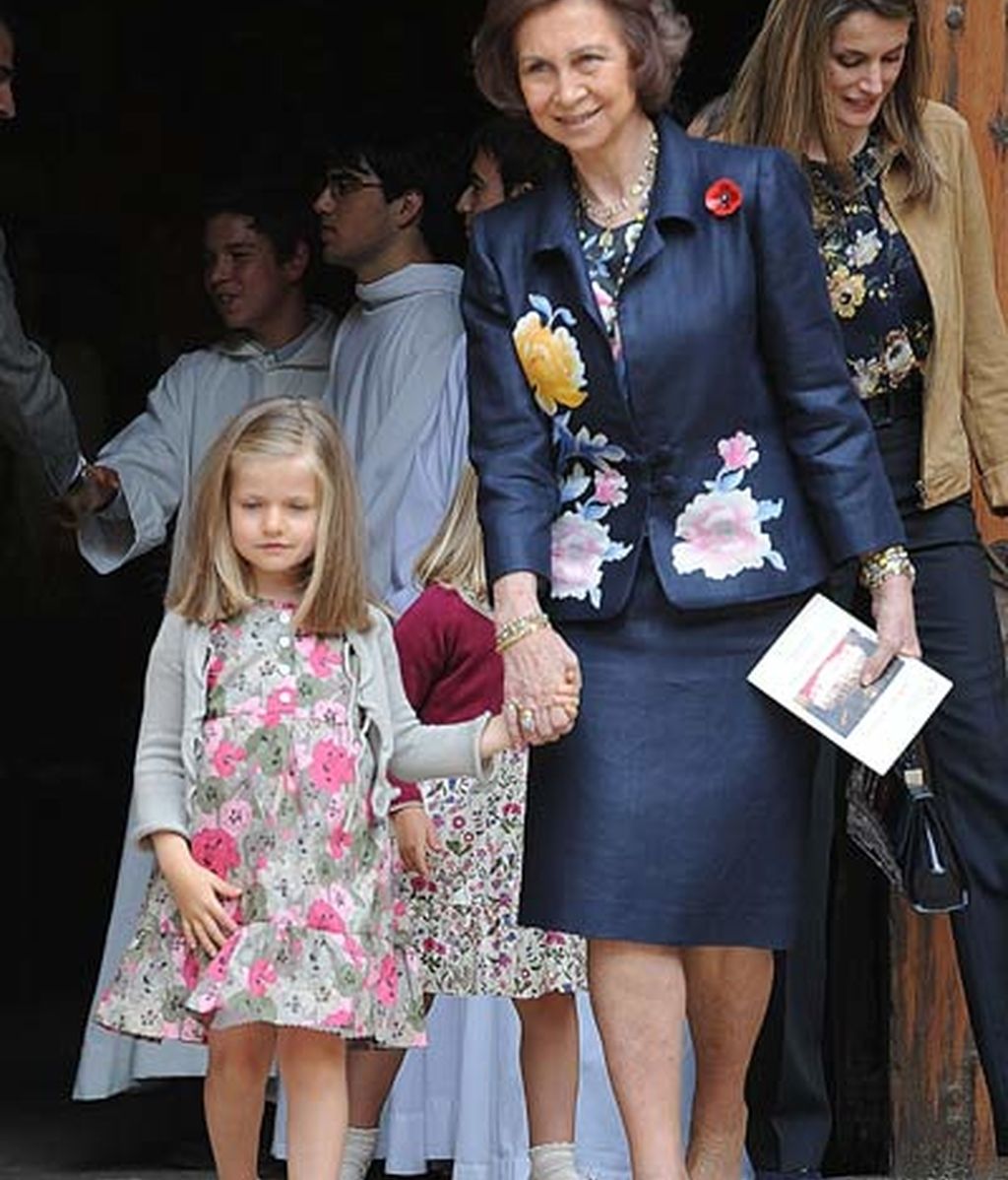 Los príncipes de Asturias y la reina Sofía, en la Misa de Resurrección