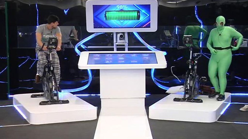 Presume de su disfraz de "marciano"