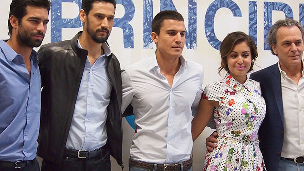 Álex, Cortada, Coronado, Hiba y Stany ya ruedan la segunda temporada de 'El Príncipe'