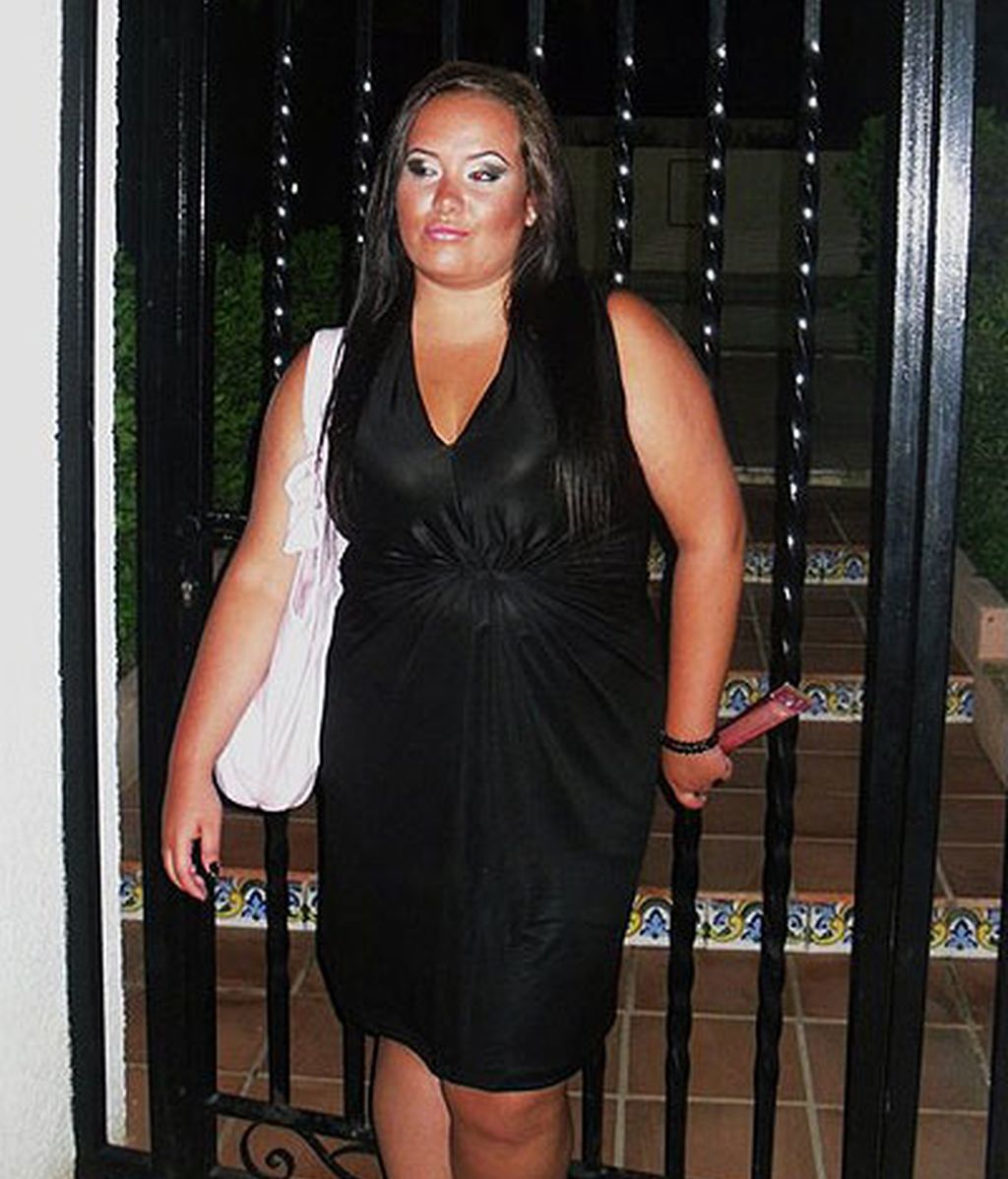 Una mujer de los pies a la cabeza