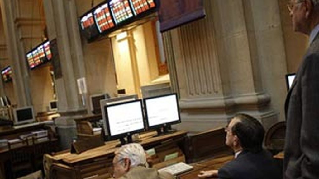 La bolsa de Madrid se desploma en la apertura La bolsa de Madrid se desploma en la apertura