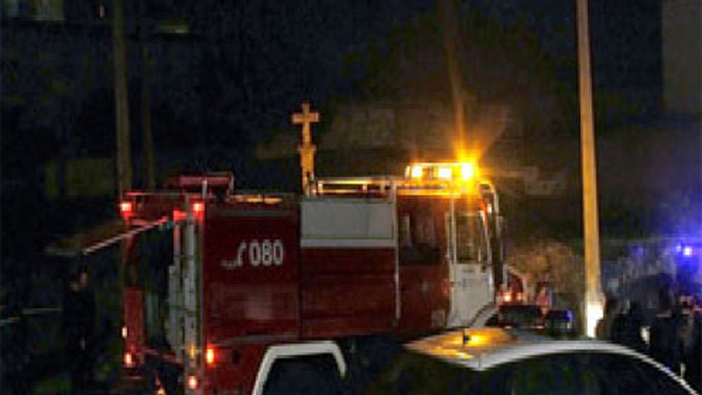 Bomberos y policías en la trágica noche de San Juan