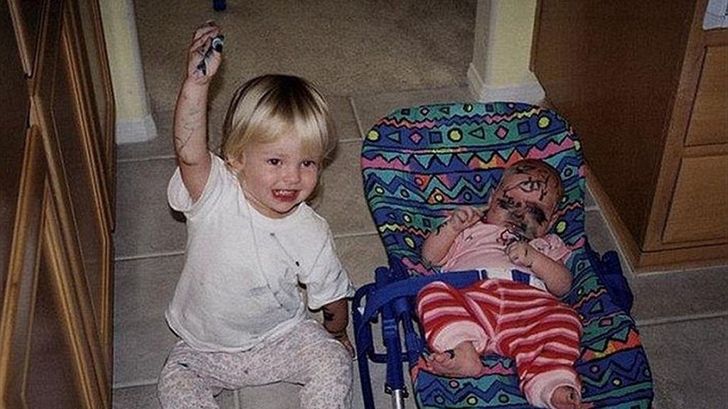 ¿Qué hay que hacer cuando un niño  hace una trastada, enfadase o reírse?