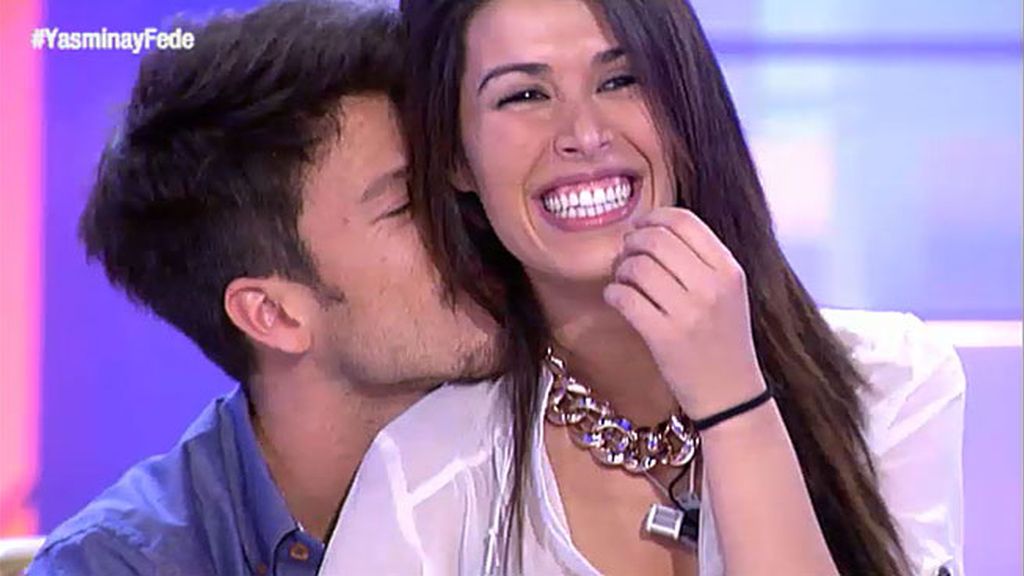 Una foto comprometida, una expulsión, un arrepentimiento y muchos besos