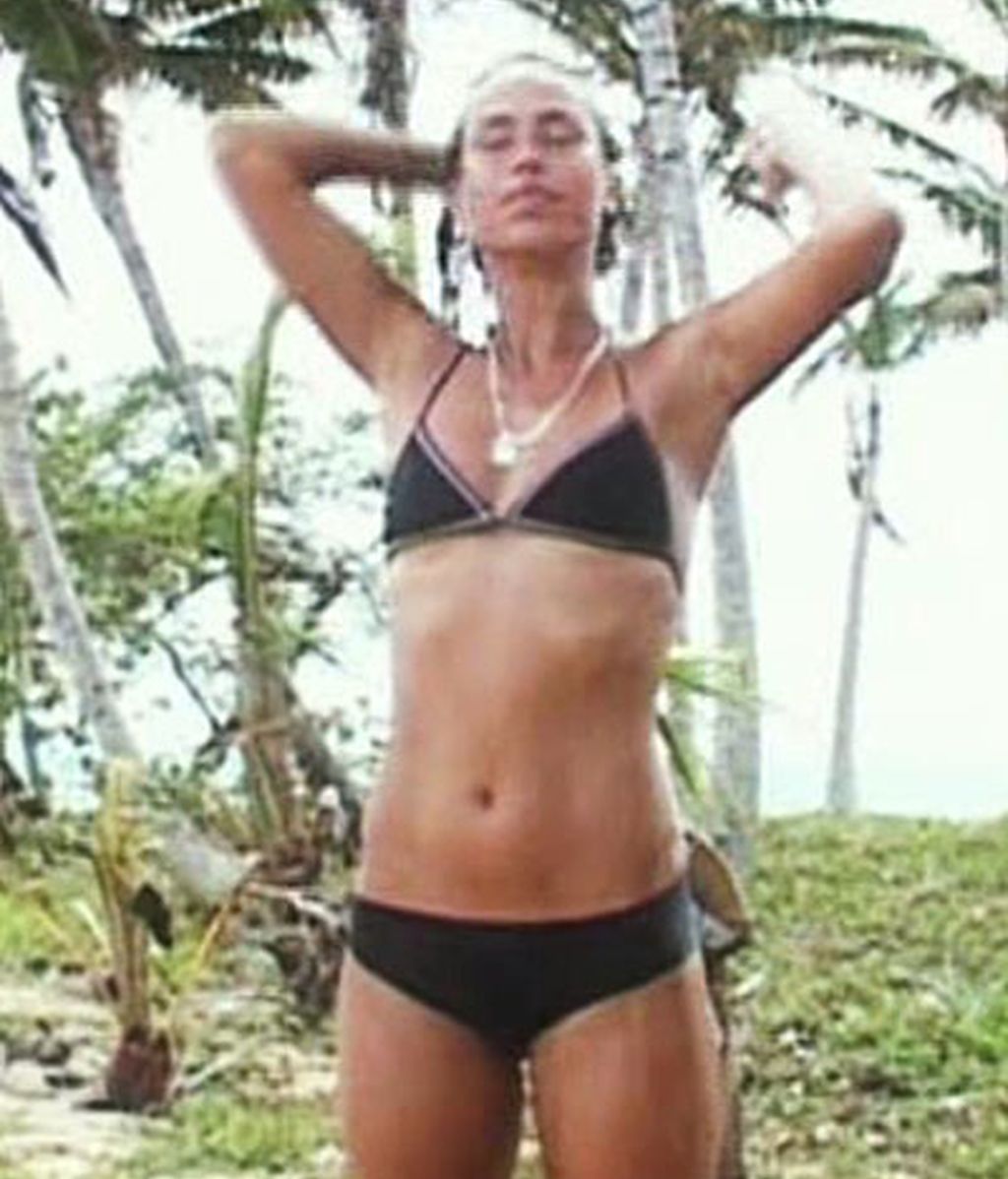 El sensual baño de Mireia