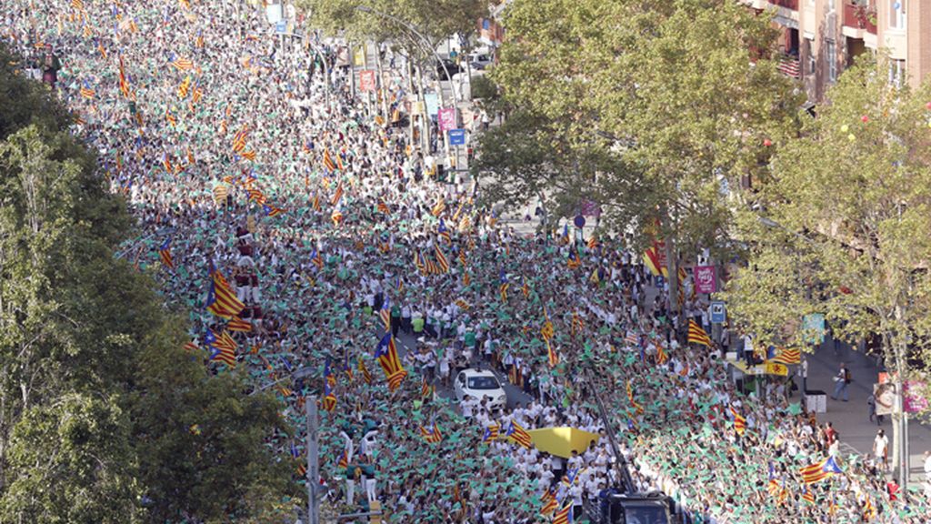 Diada masiva en las calles de Barcelona