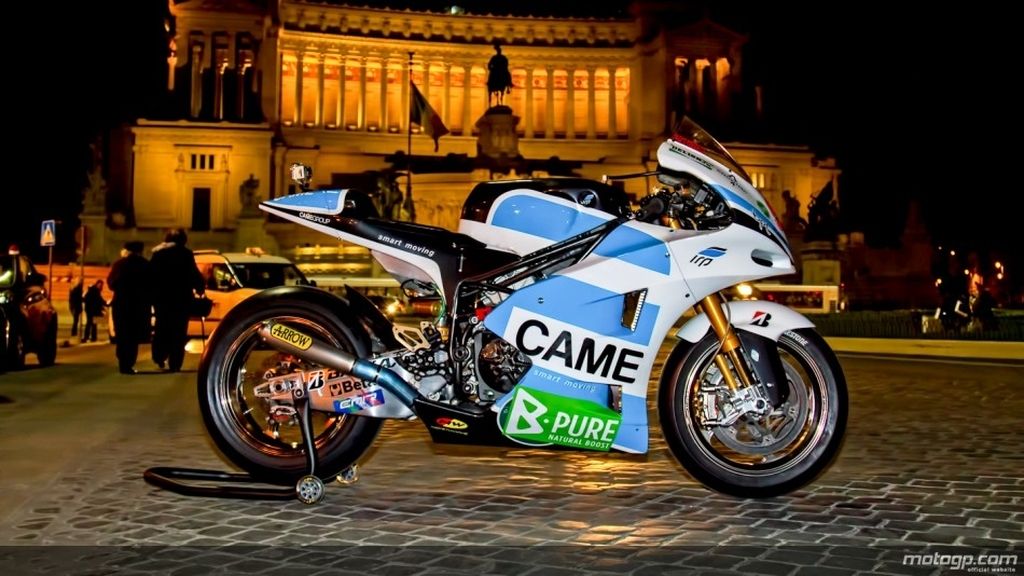 El Came IodaRacing toma el centro de Roma