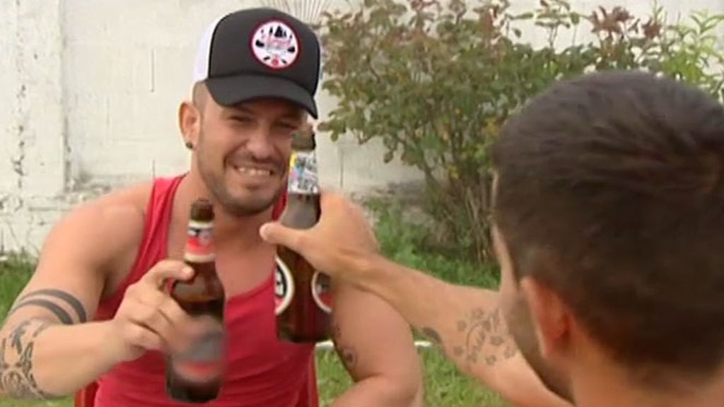 Una cita muy ‘didáctica’ con Manu y un ‘romántico’ desayuno con Giordis en la cama