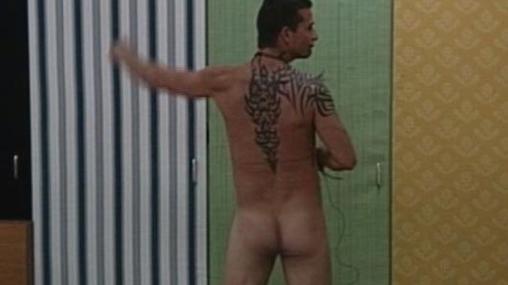 Arturo se calza la 'koteka'