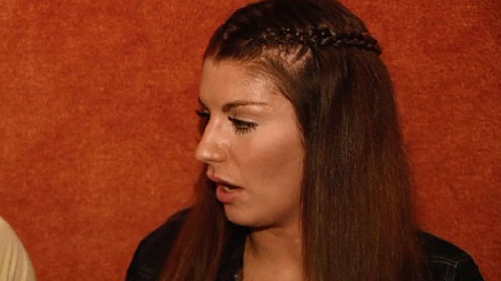 India Martínez interpreta su tema musical en la cita