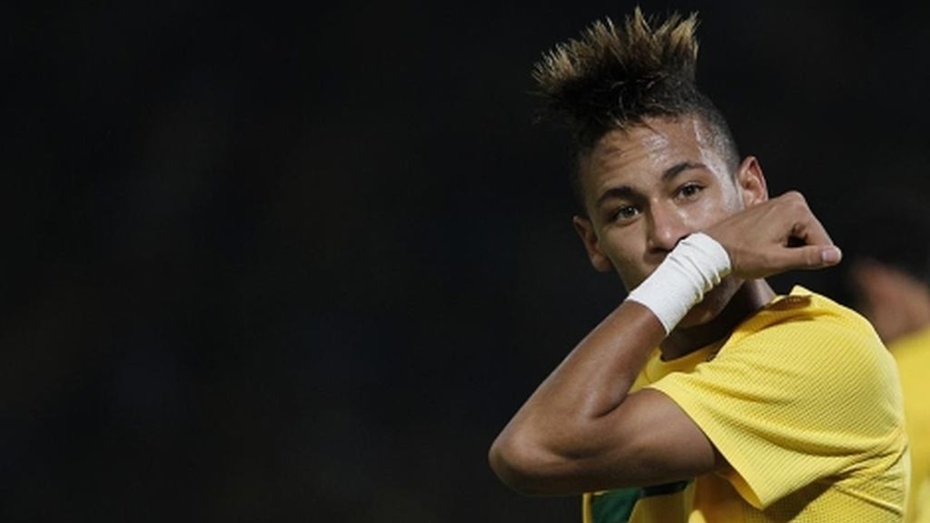 Neymar nos hace recordar otros peinados, cuanto menos, inquietantes