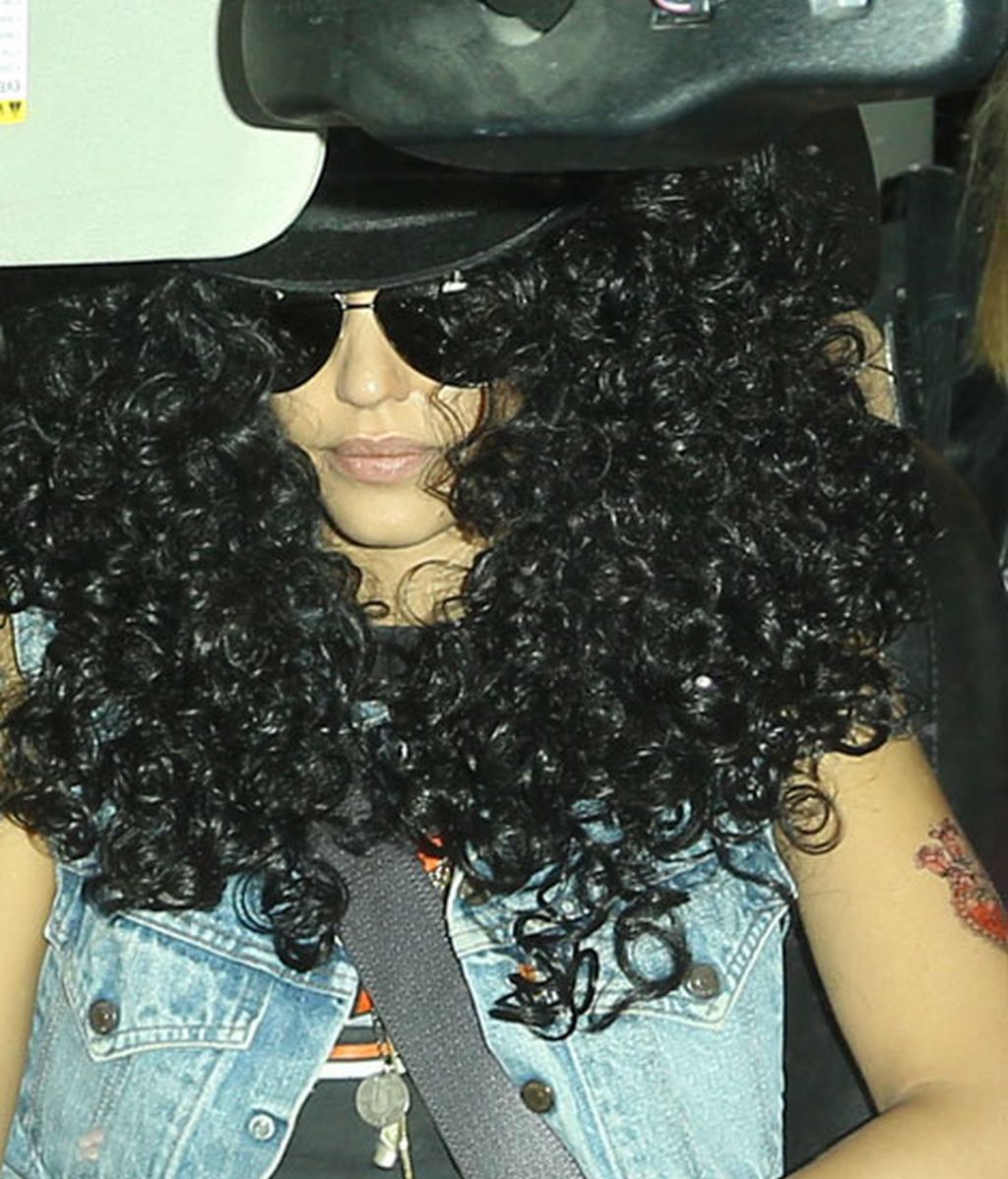Jessica Alba toda una rockera en Halloween