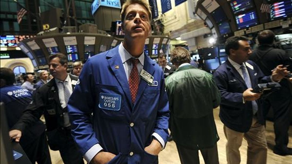 Al cierre de la jornada en el mercado neoyorquino, el índice Dow Jones de Industriales restó 3,03 puntos (-0,03%) y terminó en 11.359,16 unidades. EFE/Archivo