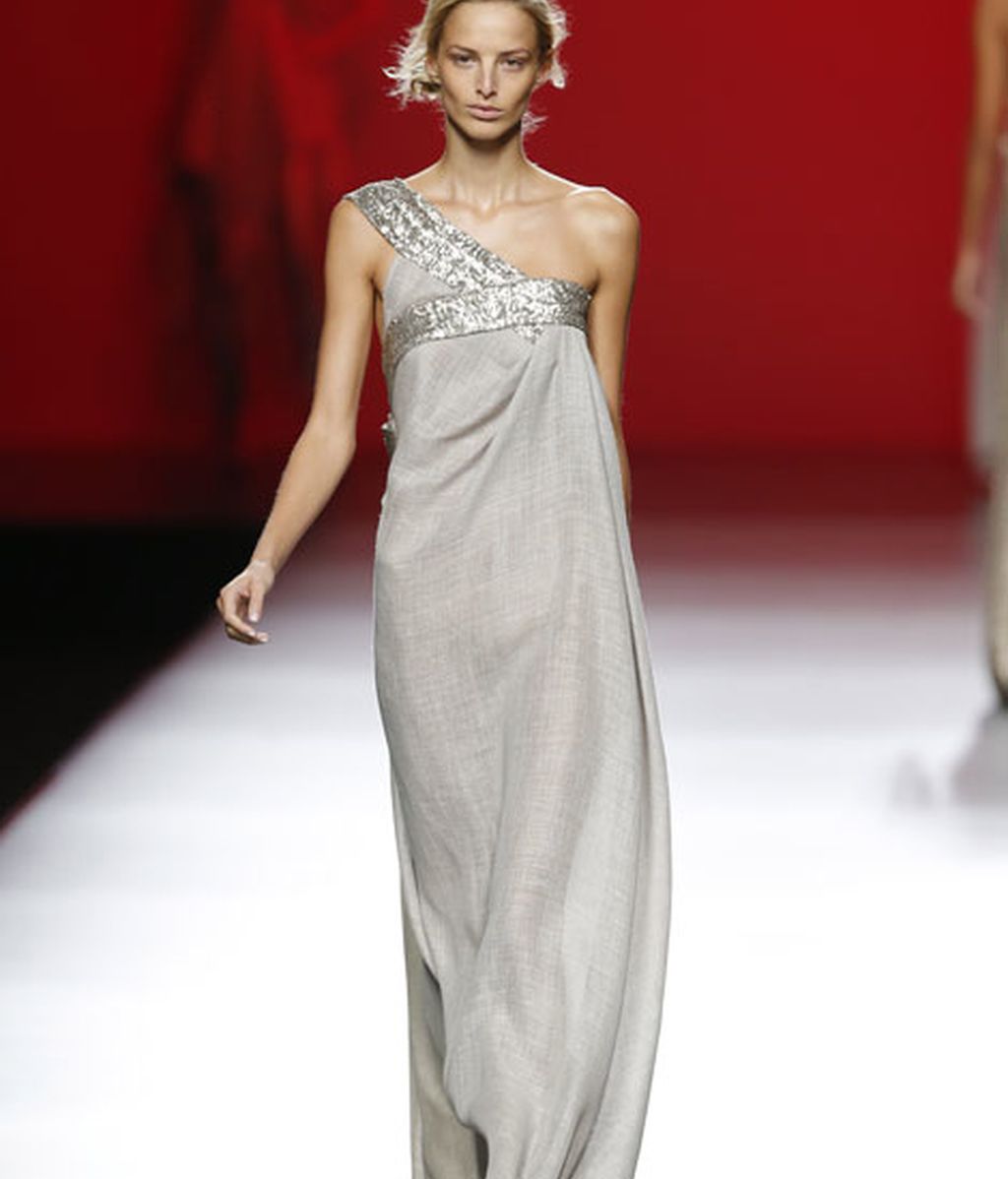 La técnica del Kinbaku-bi remata la colección