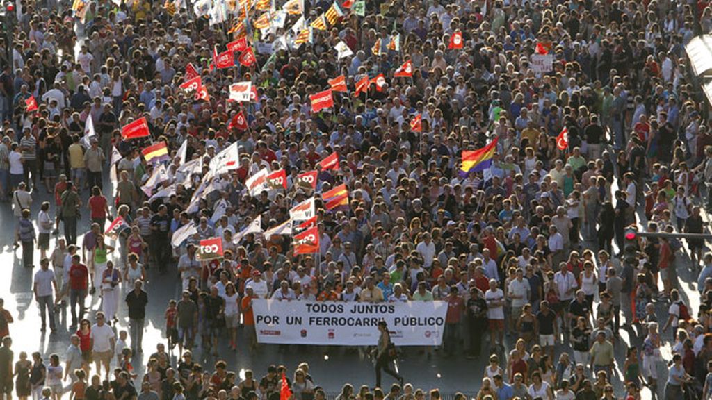 España sale a la calle contra los recortes