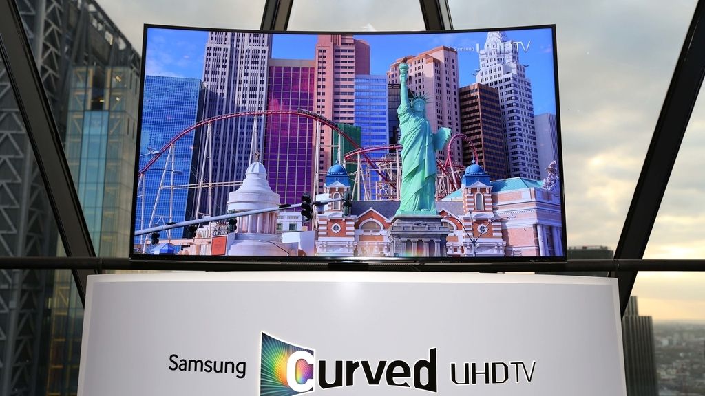 Samsung Presenta En España Su Televisor Curvo Con Resolución Uhd 4186