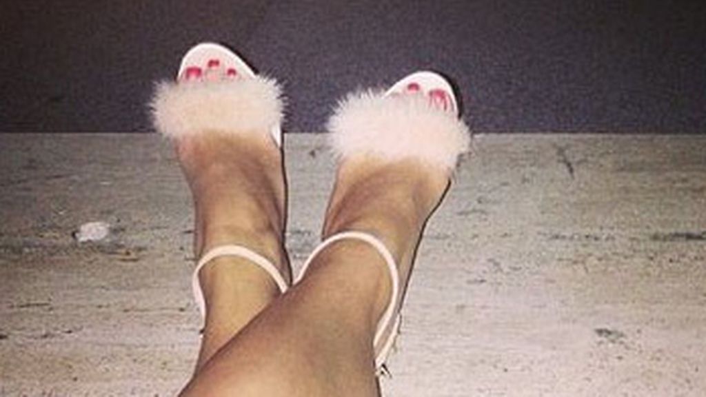 Soy famosa y me hago fotos de los pies