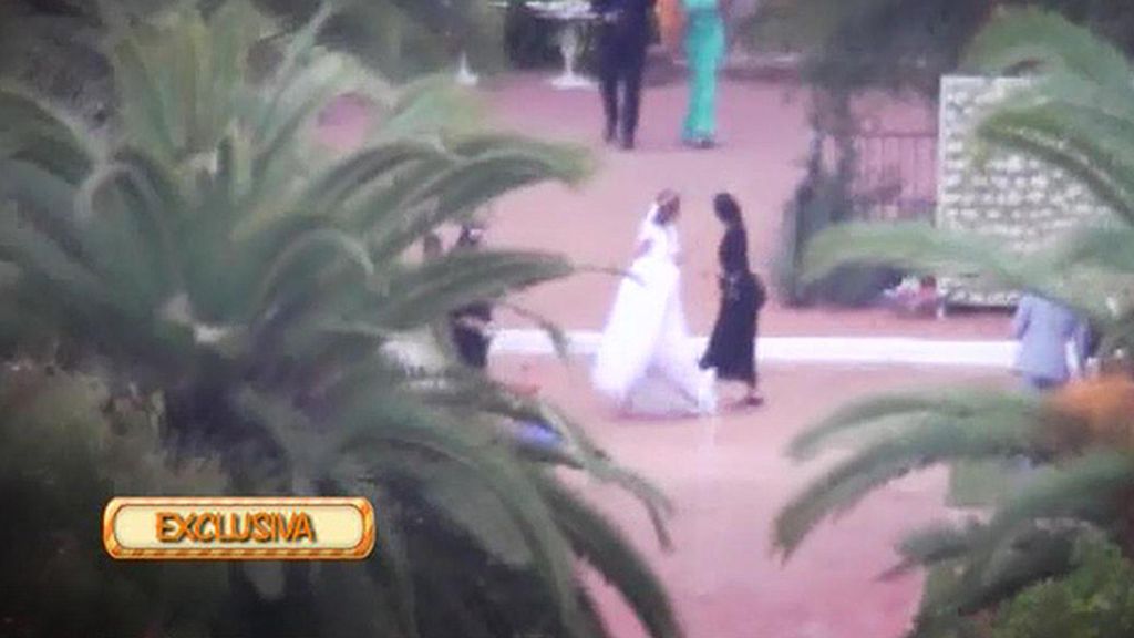 La modelo y el futbolista celebraban el enlace en una finca en Marbella