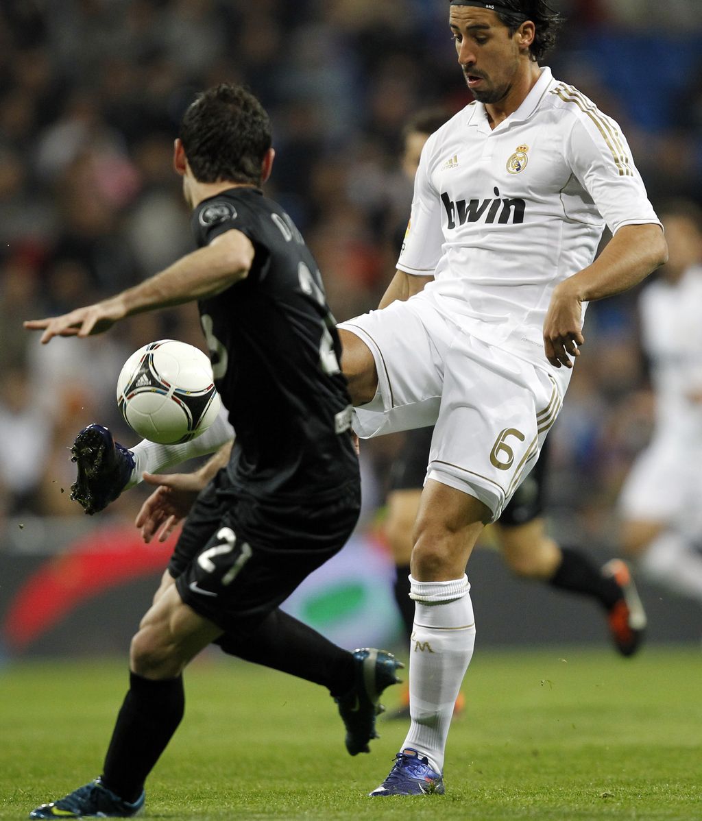 Khedira, ante la Ponferradina en el partidio de vuelta de la Copa del Rey
