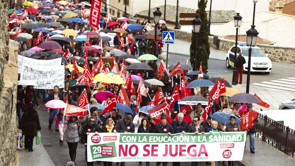 España se manifiesta contra los recortes del Gobierno