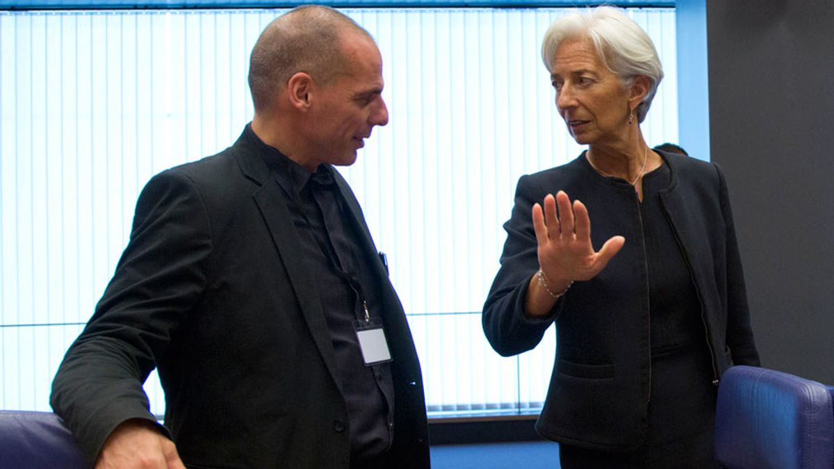 Lagarde a Varoufakis: "La jefa de los criminales saluda al otro bando"