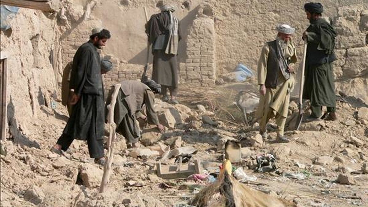 Medios de prensa local, que citaron fuentes militares, indicaron esta semana que de un total de alrededor de 90 muertos, los civiles eran entre 20 y 35 y que el resto eran talibanes. EFE/Archivo