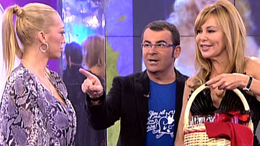 Ana Obregón, primera madrina de Jorge Javier y Belén