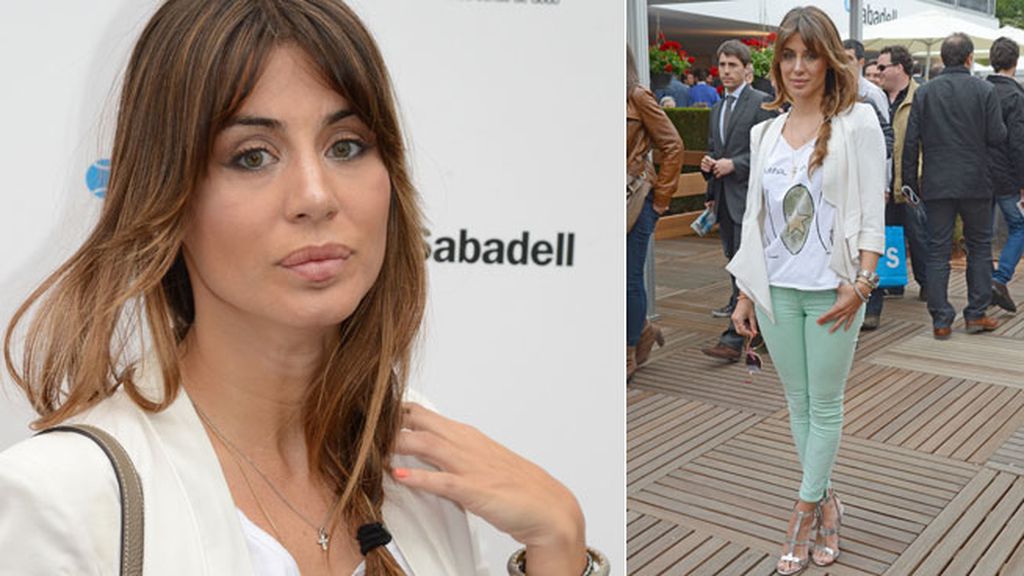 Elena Tablada eligió un conjunto primaveral con sandalias