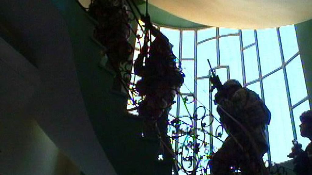 Jon Sistiaga: Sargento, ¿a qué estamos disparando?