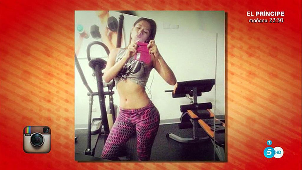 Tiene 23 años, es modelo y estudió marketing