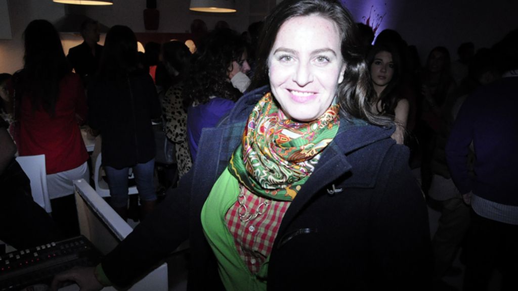 Malena Costa y Eva González, de uñas