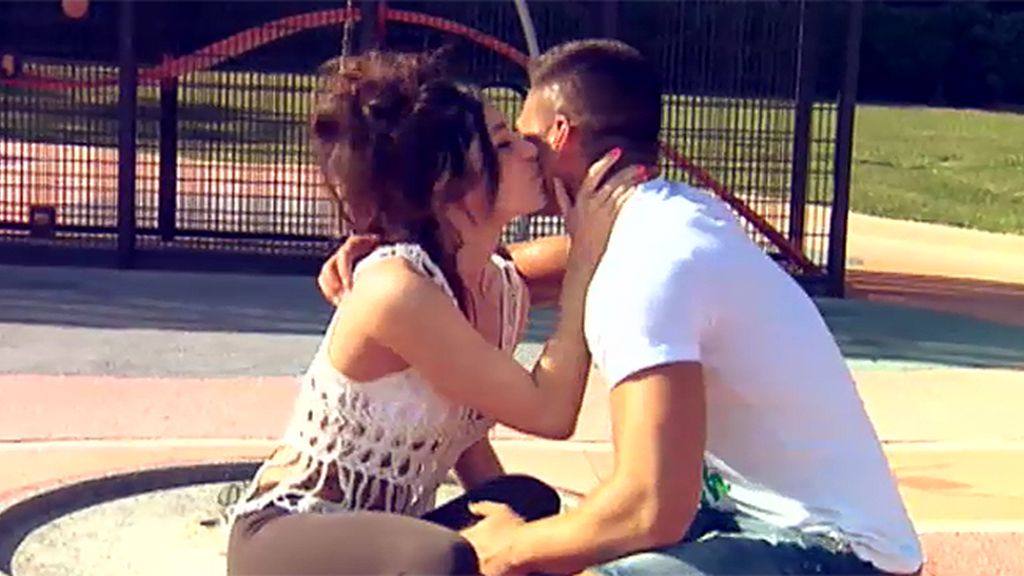 Los primeros besos fuera de cámaras