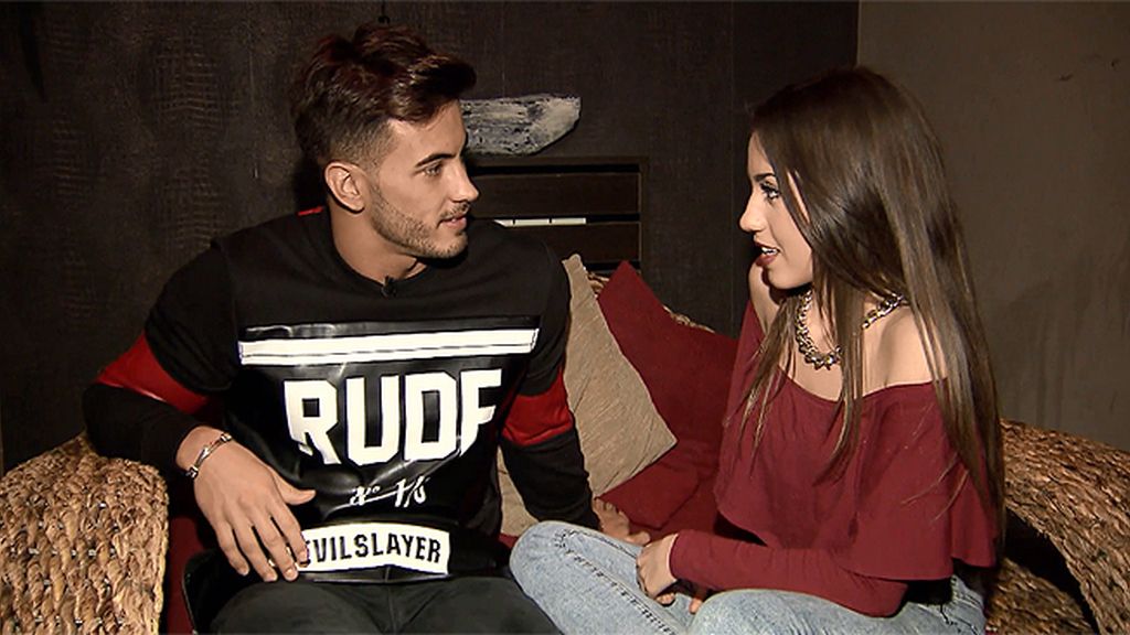 Iván, a Carmen: "¿Con Labrador también eras así de sosa?"
